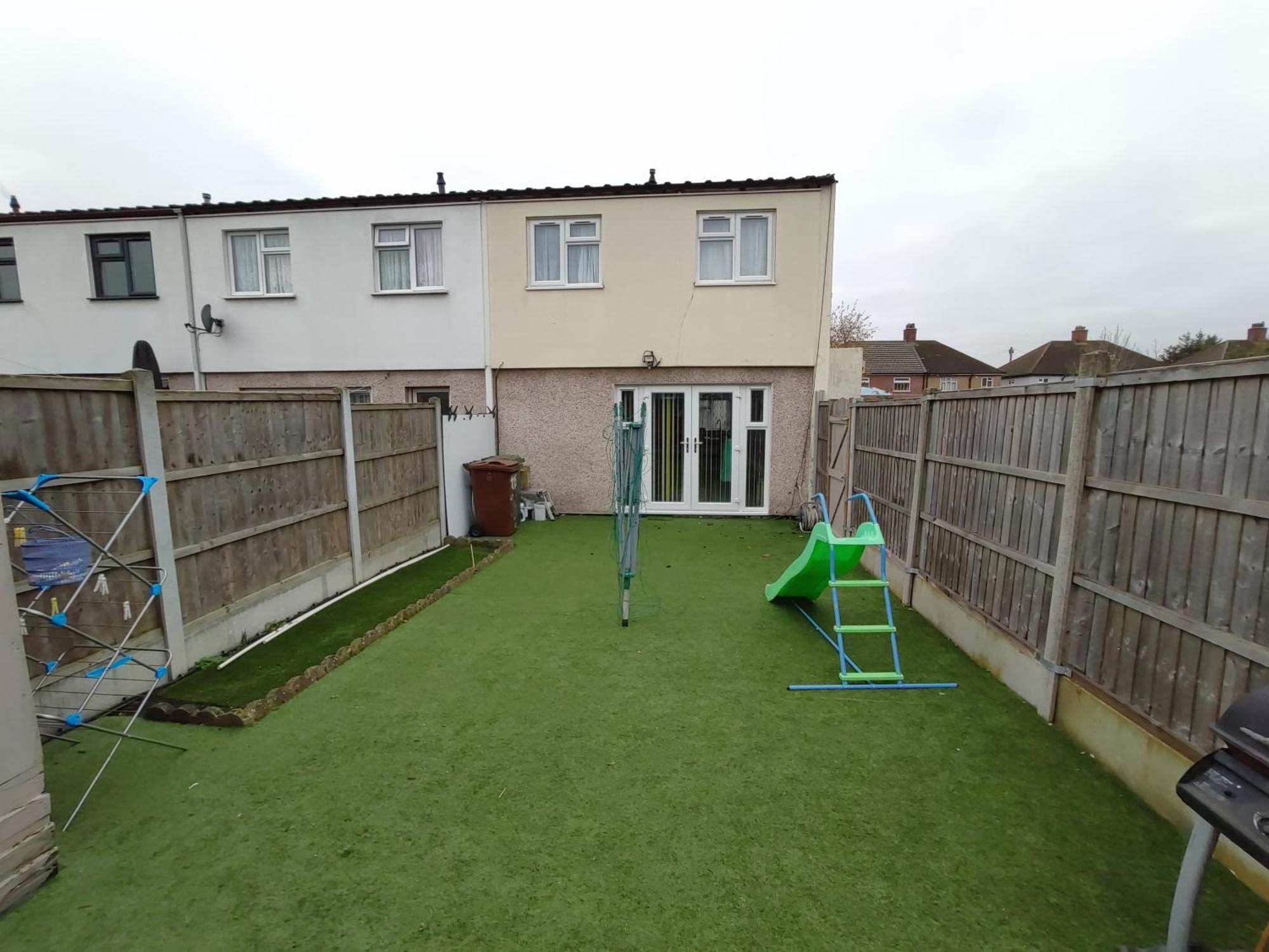 South Ockendon Elegant 3-Bedroom Home, Sleeps Up To 5 Guest. מראה חיצוני תמונה